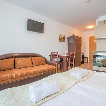 Apartamento Bright In A Spacious Complex In The Valley By Flat Mаnager Bansko